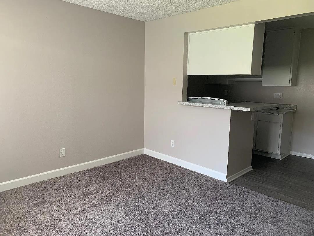Detail Gallery Image 1 of 7 For 540 Wier Rd, –,  CA 92408 - 1 Beds | 1 Baths