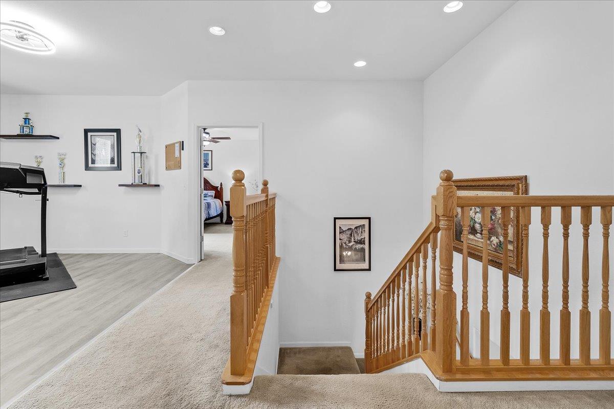 Detail Gallery Image 19 of 49 For 1751 Brighton Dr, Hollister,  CA 95023 - 4 Beds | 2/1 Baths