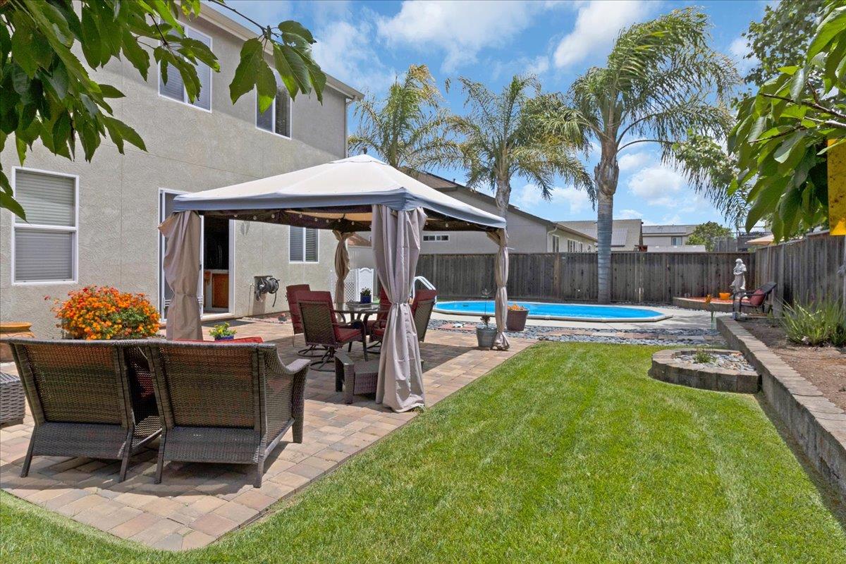 Detail Gallery Image 39 of 49 For 1751 Brighton Dr, Hollister,  CA 95023 - 4 Beds | 2/1 Baths