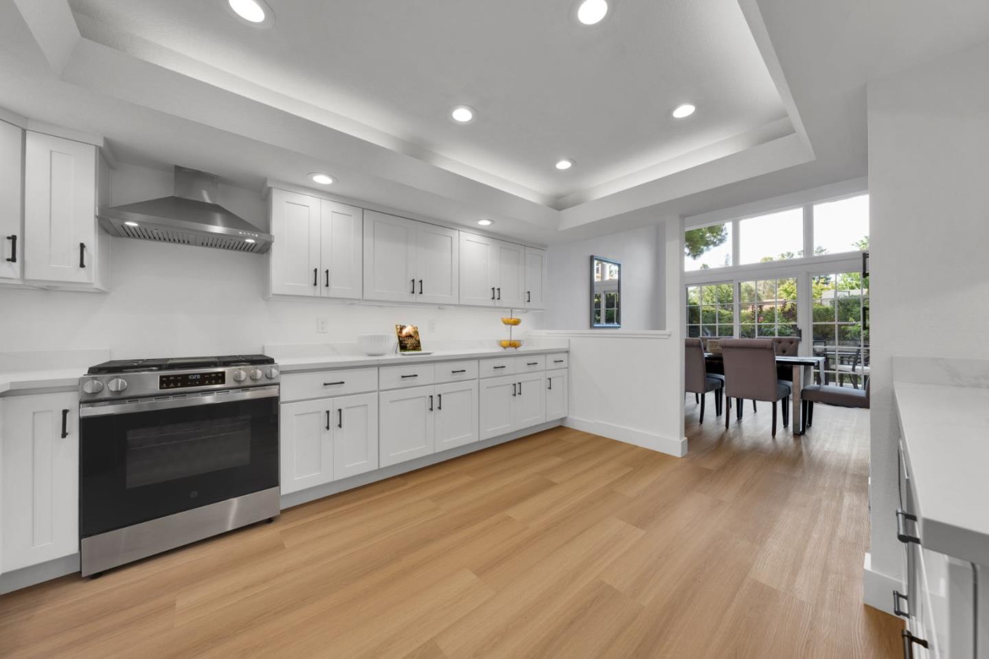 Detail Gallery Image 21 of 83 For 135 Calle Larga, Los Gatos,  CA 95032 - 3 Beds | 3 Baths