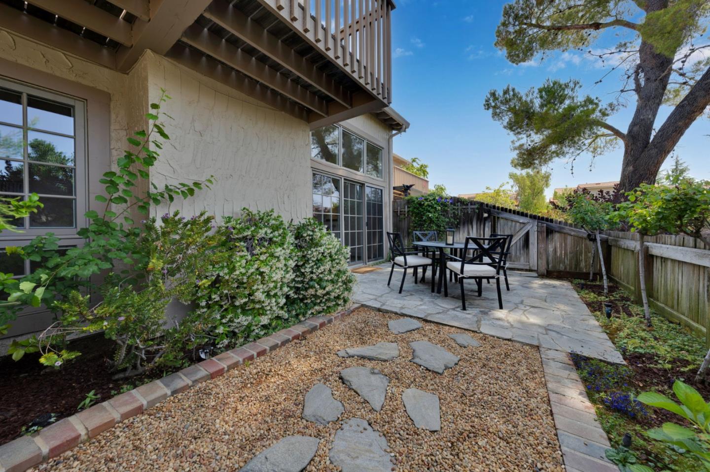 Detail Gallery Image 51 of 83 For 135 Calle Larga, Los Gatos,  CA 95032 - 3 Beds | 3 Baths