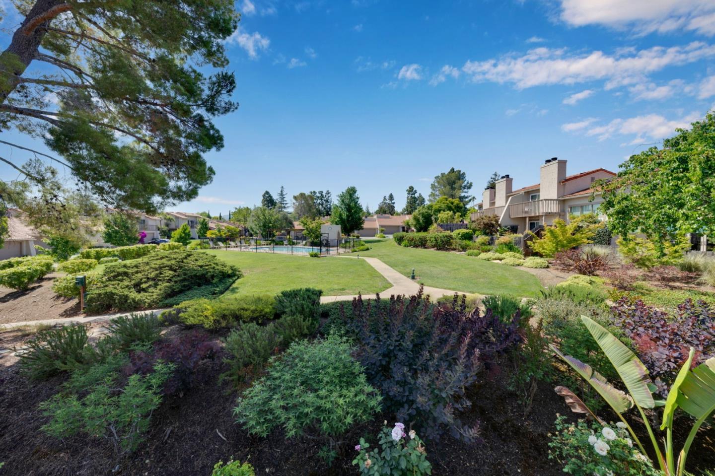 Detail Gallery Image 75 of 83 For 135 Calle Larga, Los Gatos,  CA 95032 - 3 Beds | 3 Baths