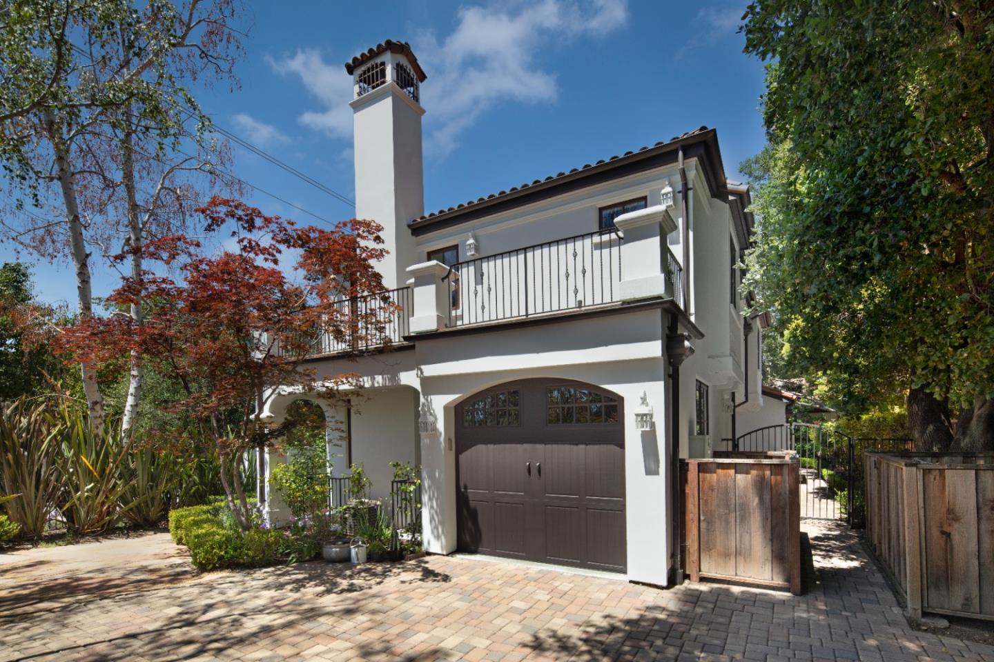 Detail Gallery Image 17 of 17 For 23 Almendral Ave, Atherton,  CA 94027 - 4 Beds | 3/1 Baths