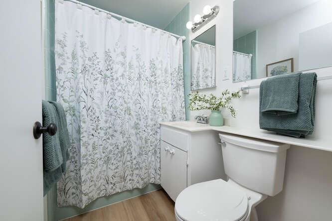 Detail Gallery Image 11 of 16 For 308 Hiller St, Belmont,  CA 94002 - 3 Beds | 1 Baths