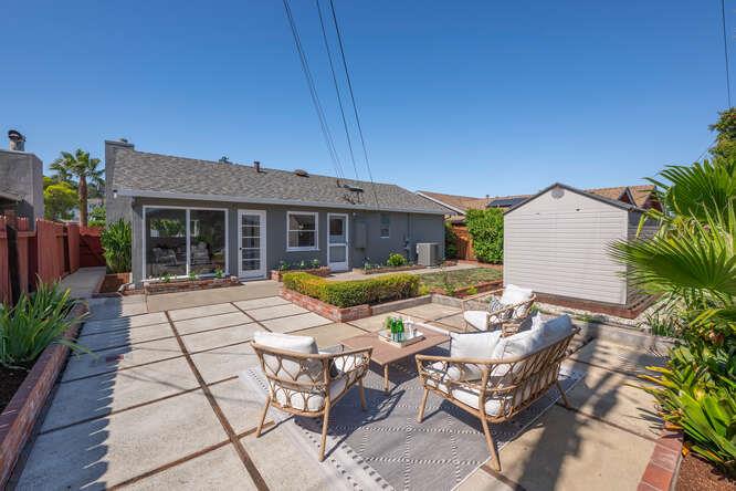 Detail Gallery Image 13 of 16 For 308 Hiller St, Belmont,  CA 94002 - 3 Beds | 1 Baths