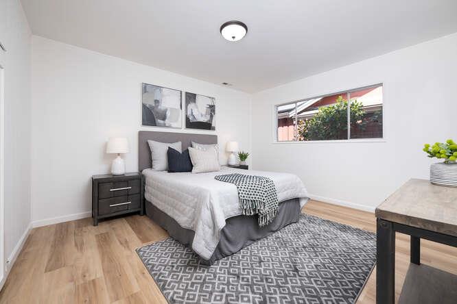 Detail Gallery Image 8 of 16 For 308 Hiller St, Belmont,  CA 94002 - 3 Beds | 1 Baths