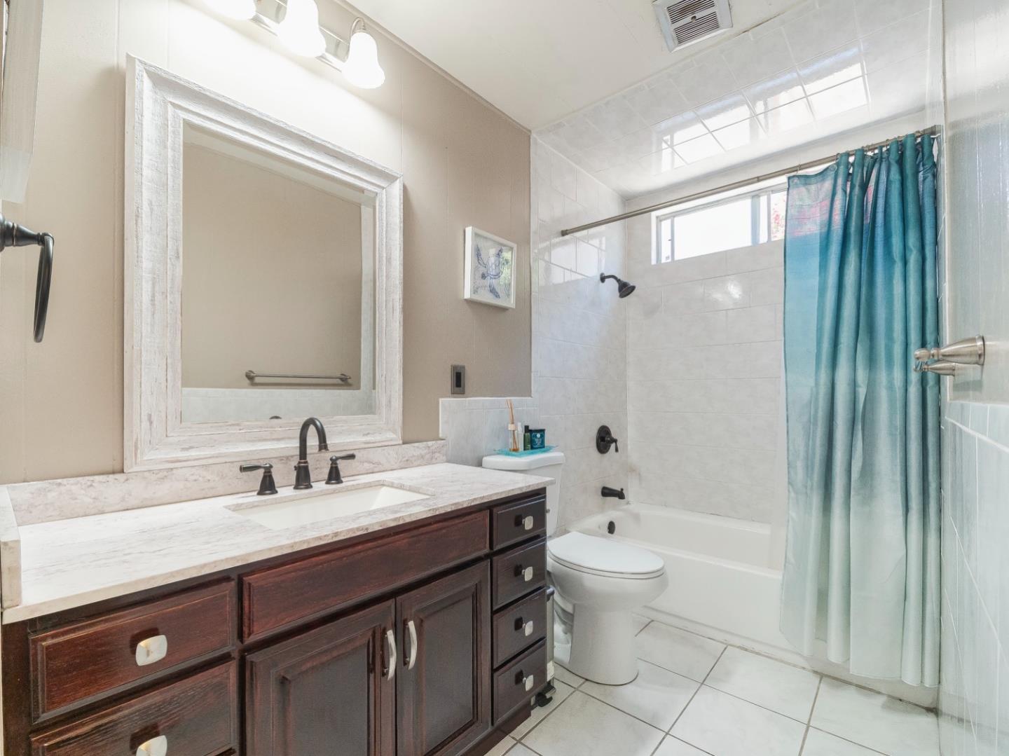 Detail Gallery Image 17 of 28 For 200 Ford Rd #7,  San Jose,  CA 95138 - 3 Beds | 2 Baths