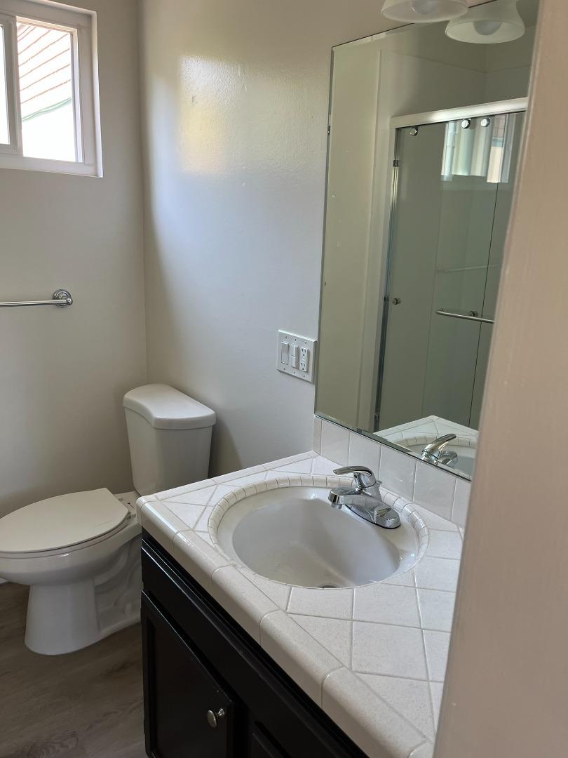 Detail Gallery Image 5 of 12 For 1906 Palm Ave #B,  San Mateo,  CA 94403 - 0 Beds | 1 Baths