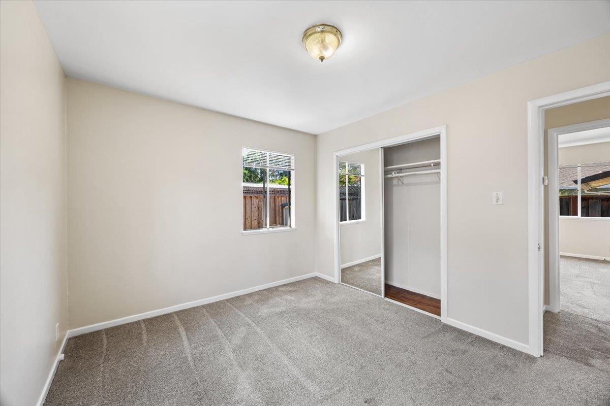Detail Gallery Image 12 of 19 For 440 Rutherford Ave, Redwood City,  CA 94061 - 3 Beds | 1 Baths
