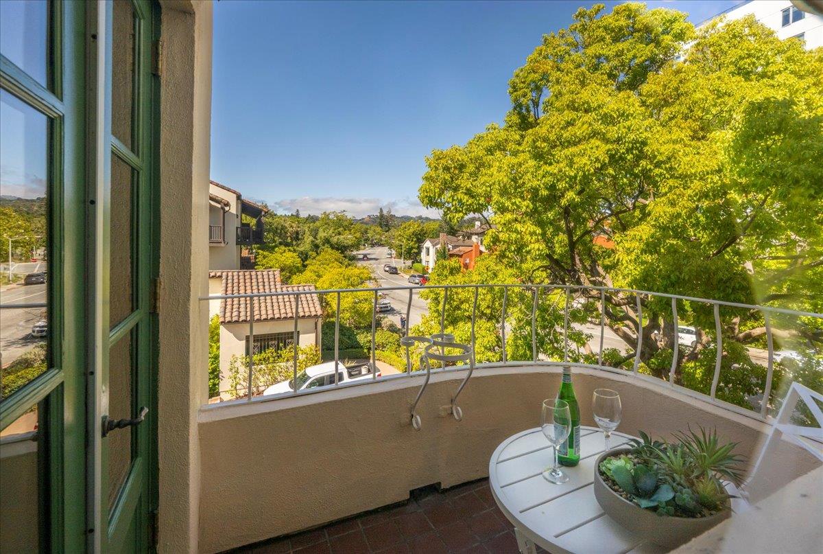 Detail Gallery Image 18 of 32 For 111 W 3rd Ave #306,  San Mateo,  CA 94402 - 2 Beds | 2 Baths