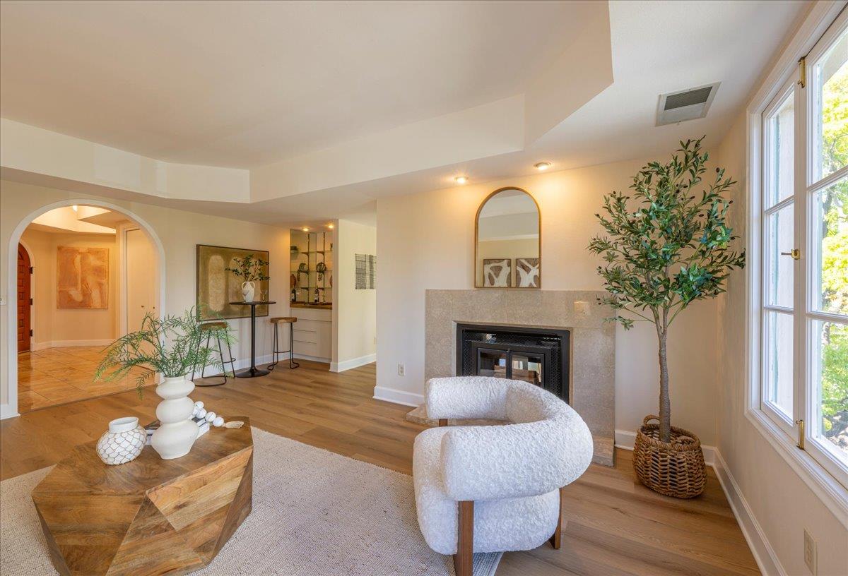 Detail Gallery Image 8 of 32 For 111 W 3rd Ave #306,  San Mateo,  CA 94402 - 2 Beds | 2 Baths