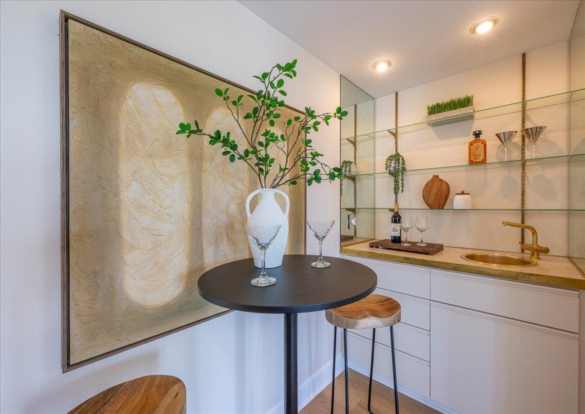 Detail Gallery Image 9 of 32 For 111 W 3rd Ave #306,  San Mateo,  CA 94402 - 2 Beds | 2 Baths