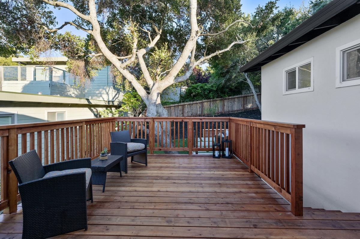 Detail Gallery Image 31 of 41 For 1560 Alturas Dr, Burlingame,  CA 94010 - 4 Beds | 3 Baths