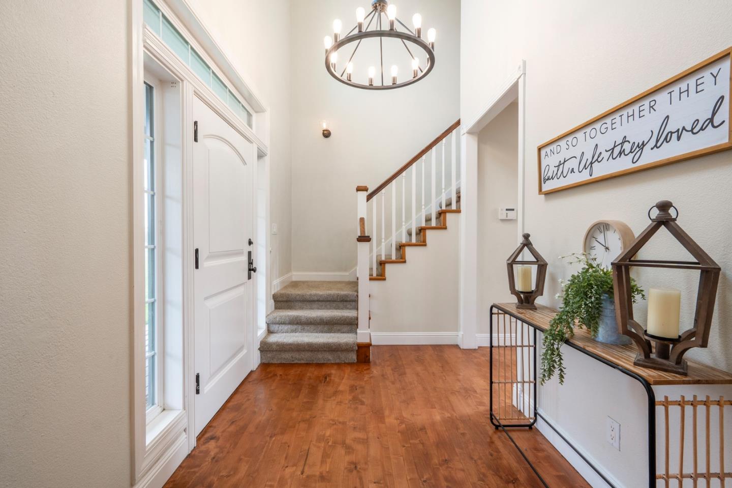 Detail Gallery Image 13 of 54 For 2760 Leavesley Rd, Gilroy,  CA 95020 - 5 Beds | 3/1 Baths