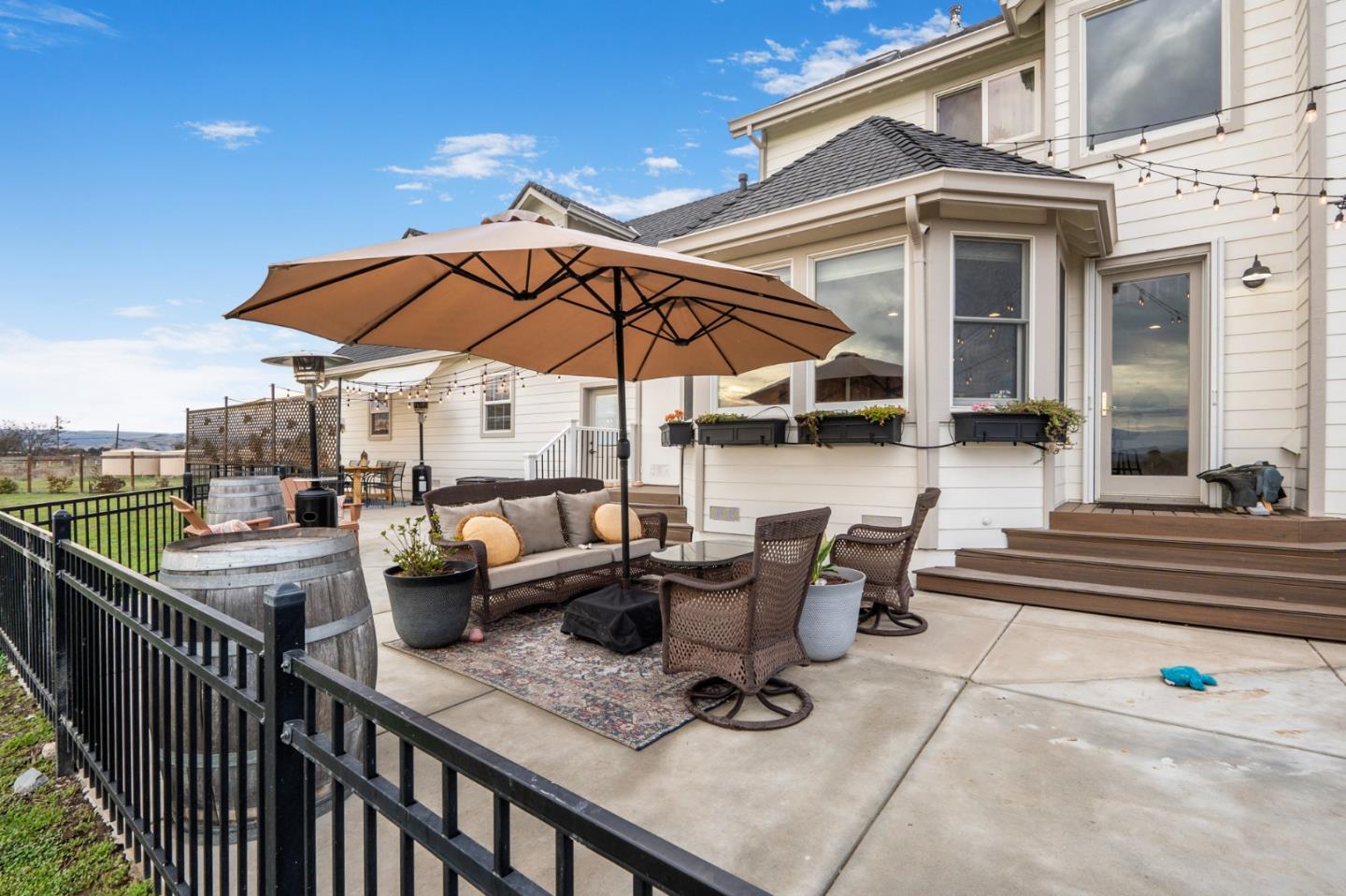 Detail Gallery Image 36 of 54 For 2760 Leavesley Rd, Gilroy,  CA 95020 - 5 Beds | 3/1 Baths
