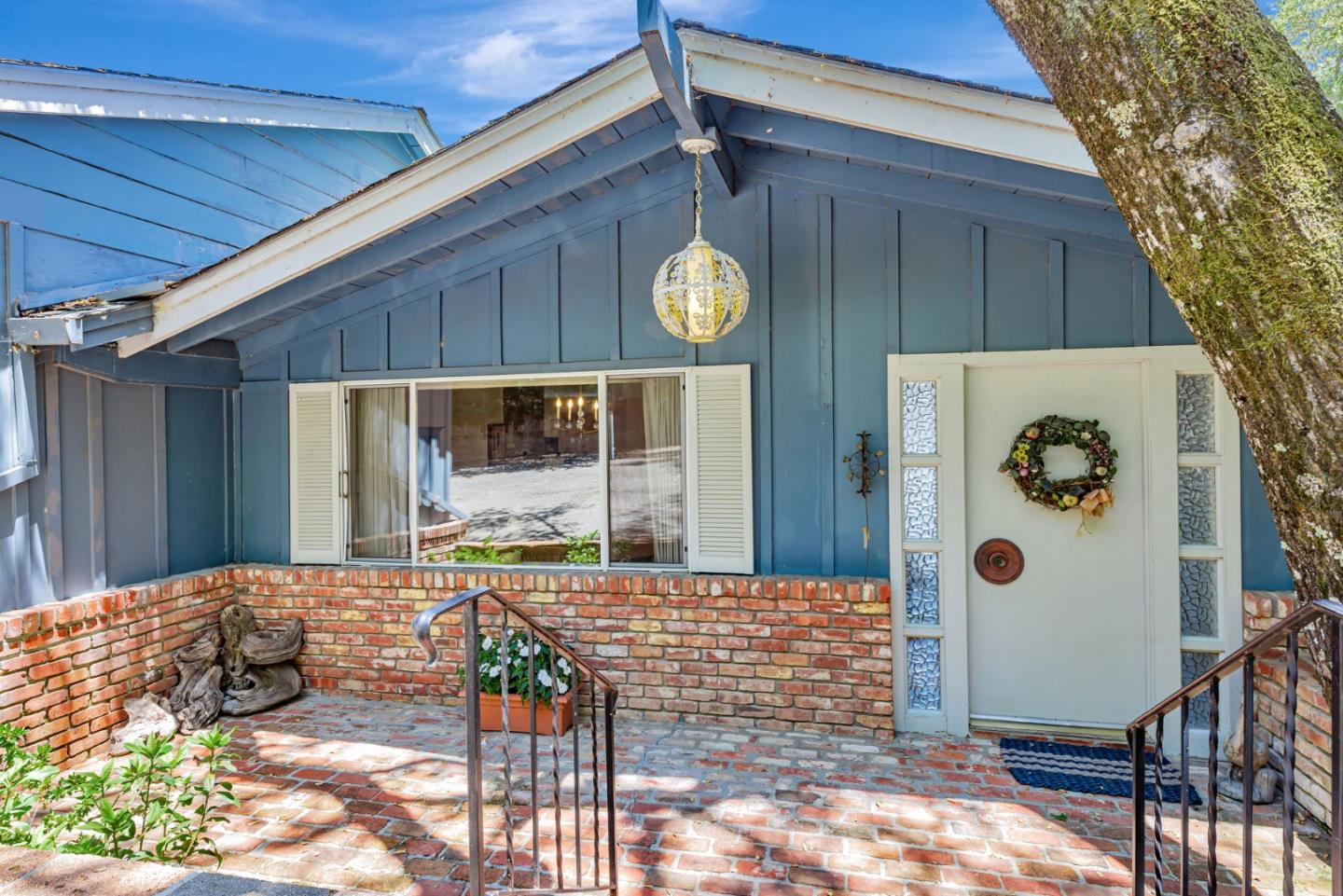 Detail Gallery Image 2 of 33 For 495 Summit Springs Rd, Woodside,  CA 94062 - 6 Beds | 3/1 Baths