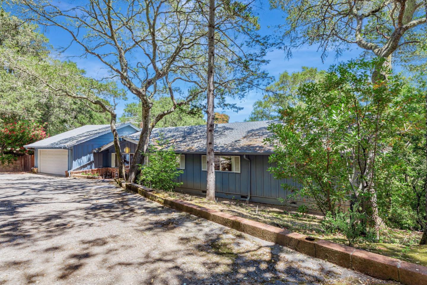 Detail Gallery Image 28 of 33 For 495 Summit Springs Rd, Woodside,  CA 94062 - 6 Beds | 3/1 Baths