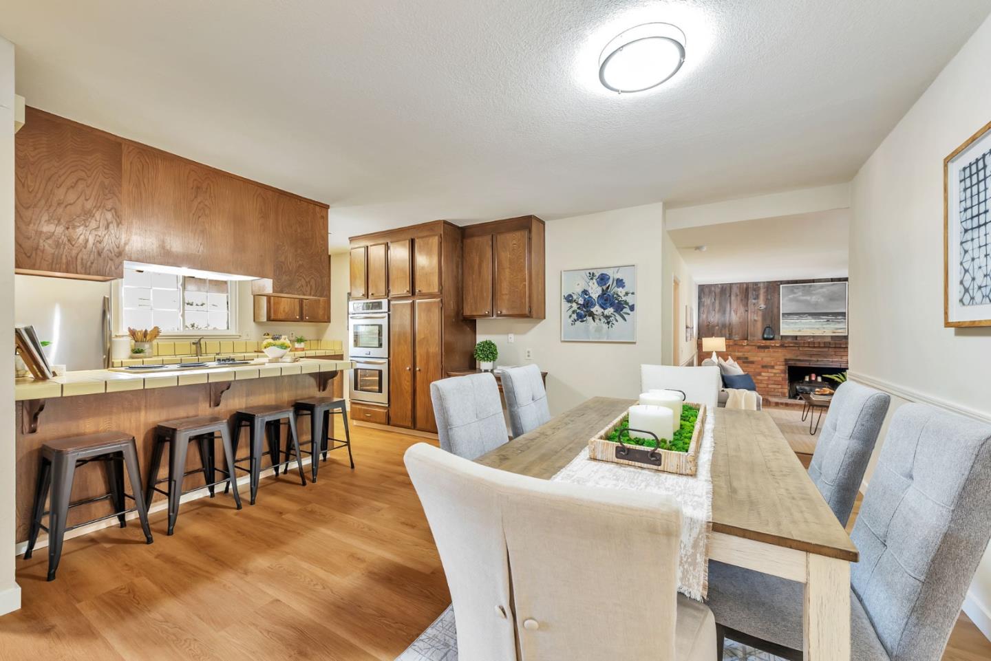 Detail Gallery Image 14 of 35 For 411 Royale Park Dr, San Jose,  CA 95136 - 4 Beds | 2 Baths