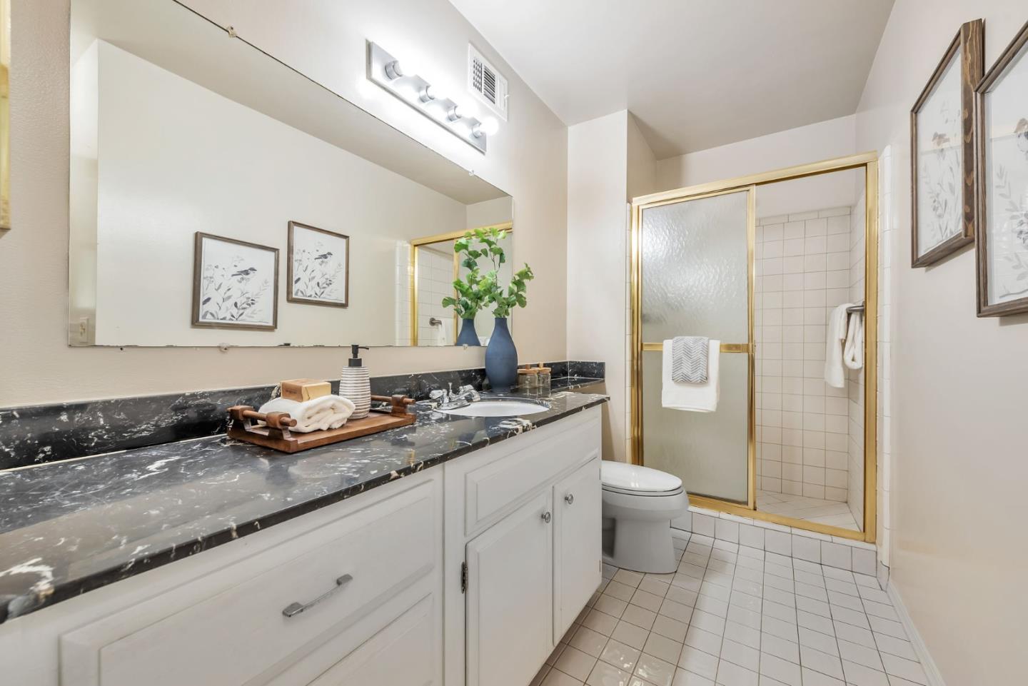 Detail Gallery Image 26 of 35 For 411 Royale Park Dr, San Jose,  CA 95136 - 4 Beds | 2 Baths