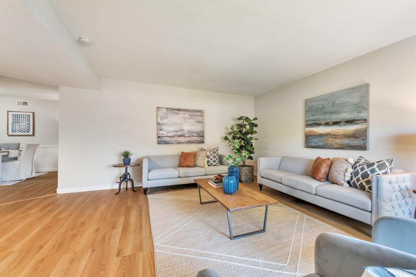 Detail Gallery Image 6 of 35 For 411 Royale Park Dr, San Jose,  CA 95136 - 4 Beds | 2 Baths