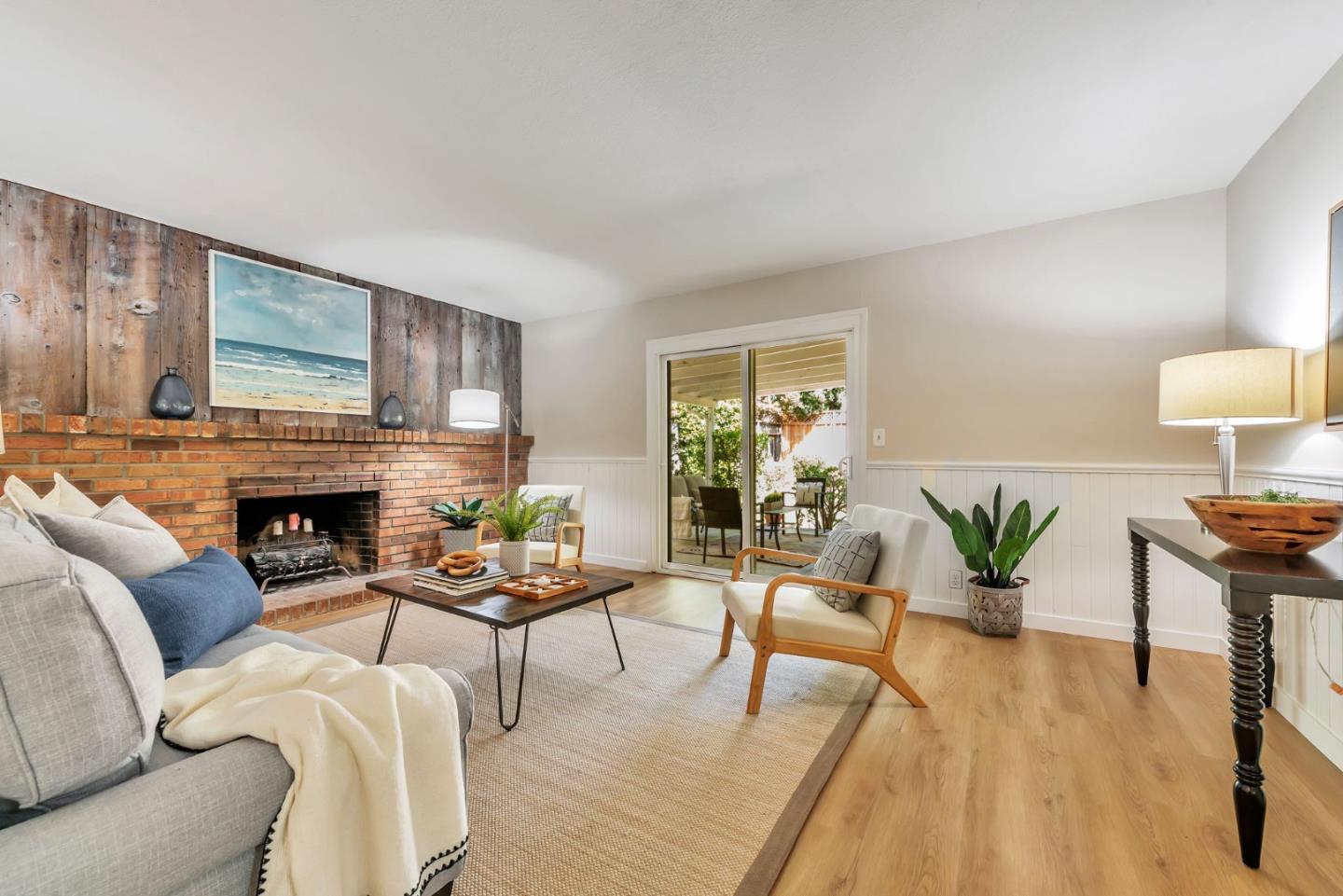 Detail Gallery Image 8 of 35 For 411 Royale Park Dr, San Jose,  CA 95136 - 4 Beds | 2 Baths