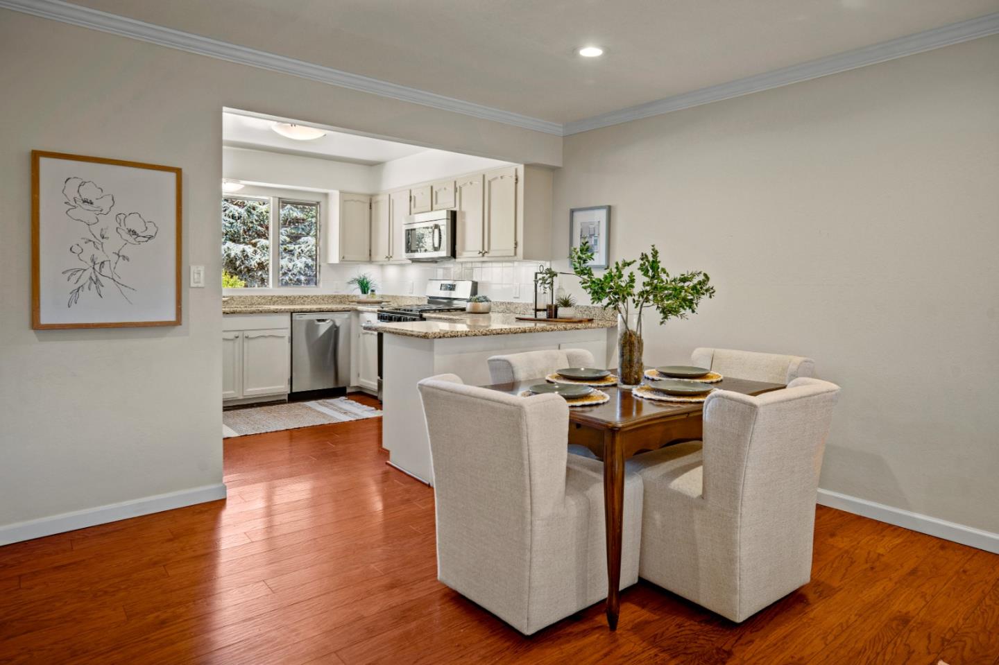 Detail Gallery Image 6 of 53 For 125 Del Mesa Carmel, Carmel,  CA 93923 - 1 Beds | 1 Baths