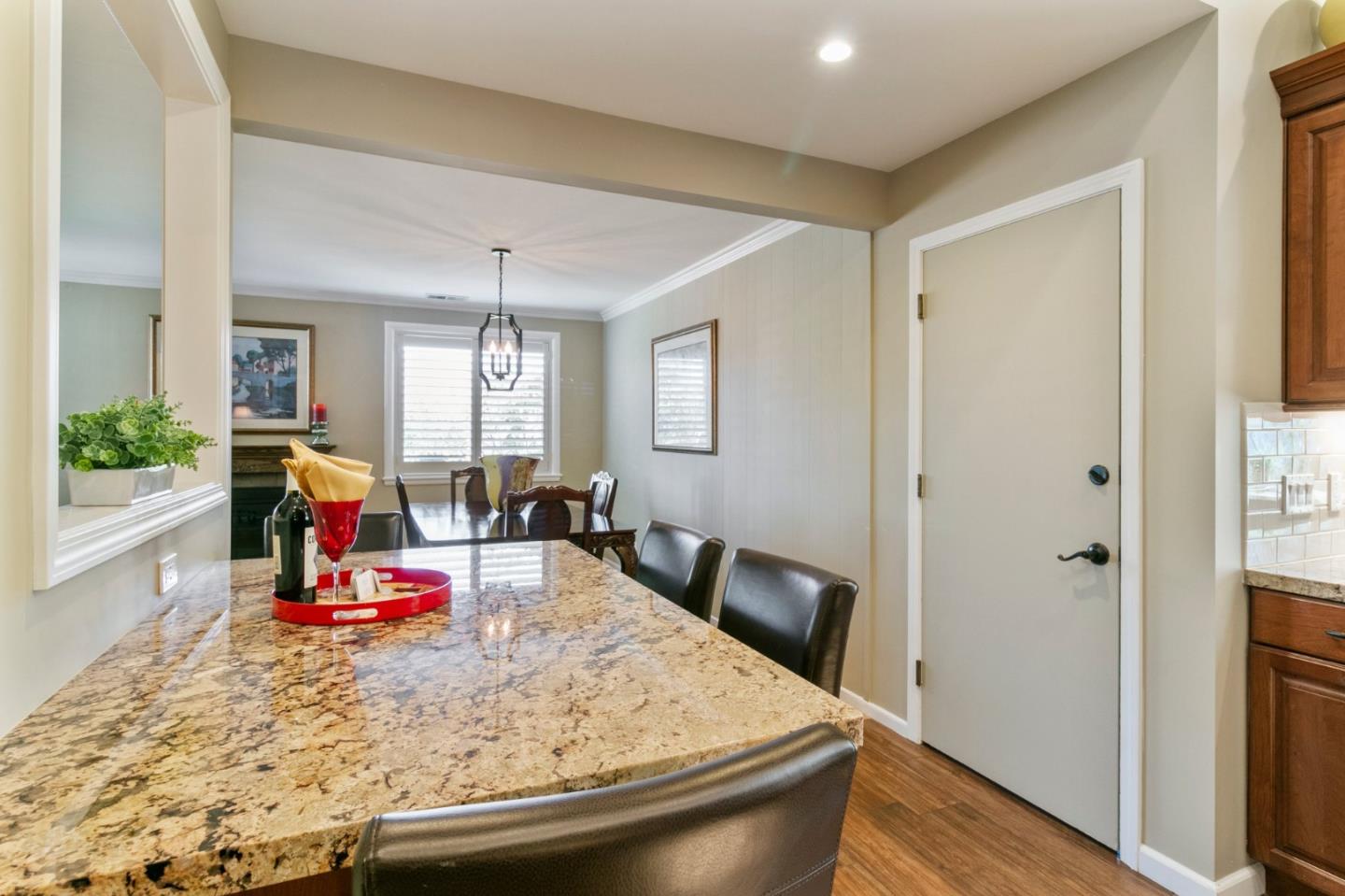 Detail Gallery Image 18 of 65 For 141 Knoll Cir, South San Francisco,  CA 94080 - 3 Beds | 2 Baths