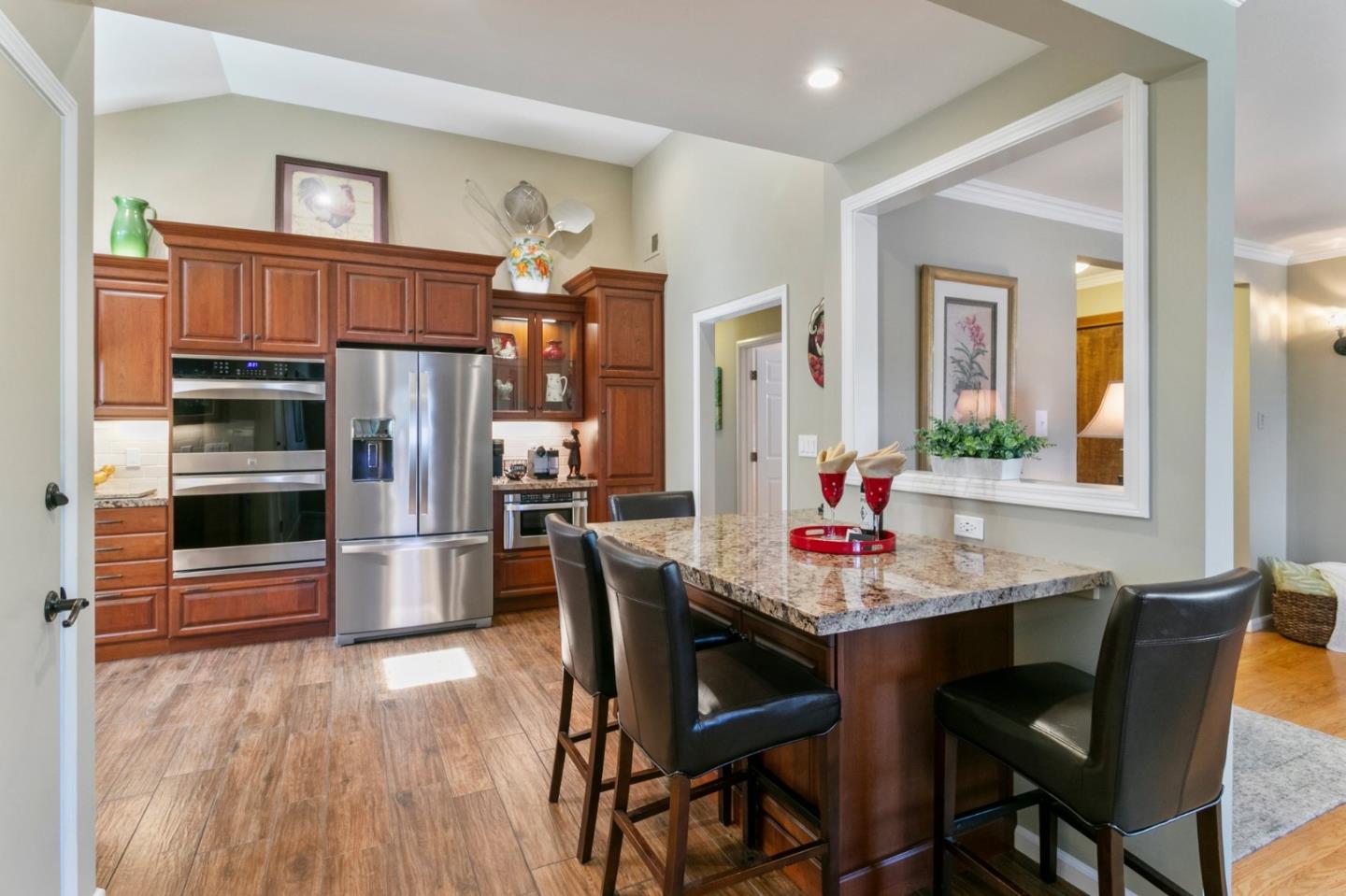 Detail Gallery Image 20 of 65 For 141 Knoll Cir, South San Francisco,  CA 94080 - 3 Beds | 2 Baths