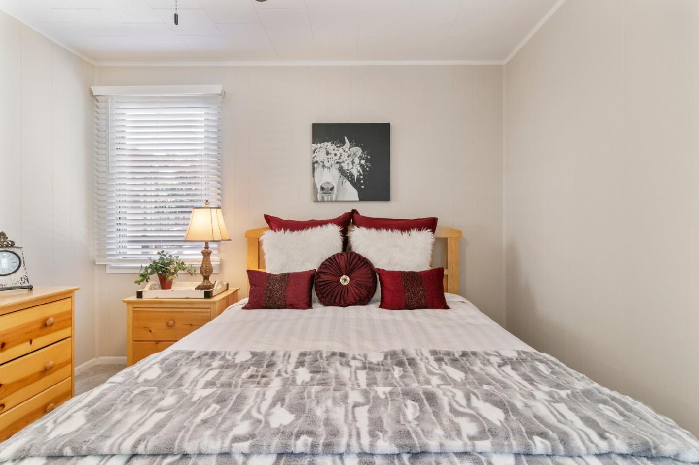 Detail Gallery Image 29 of 65 For 141 Knoll Cir, South San Francisco,  CA 94080 - 3 Beds | 2 Baths