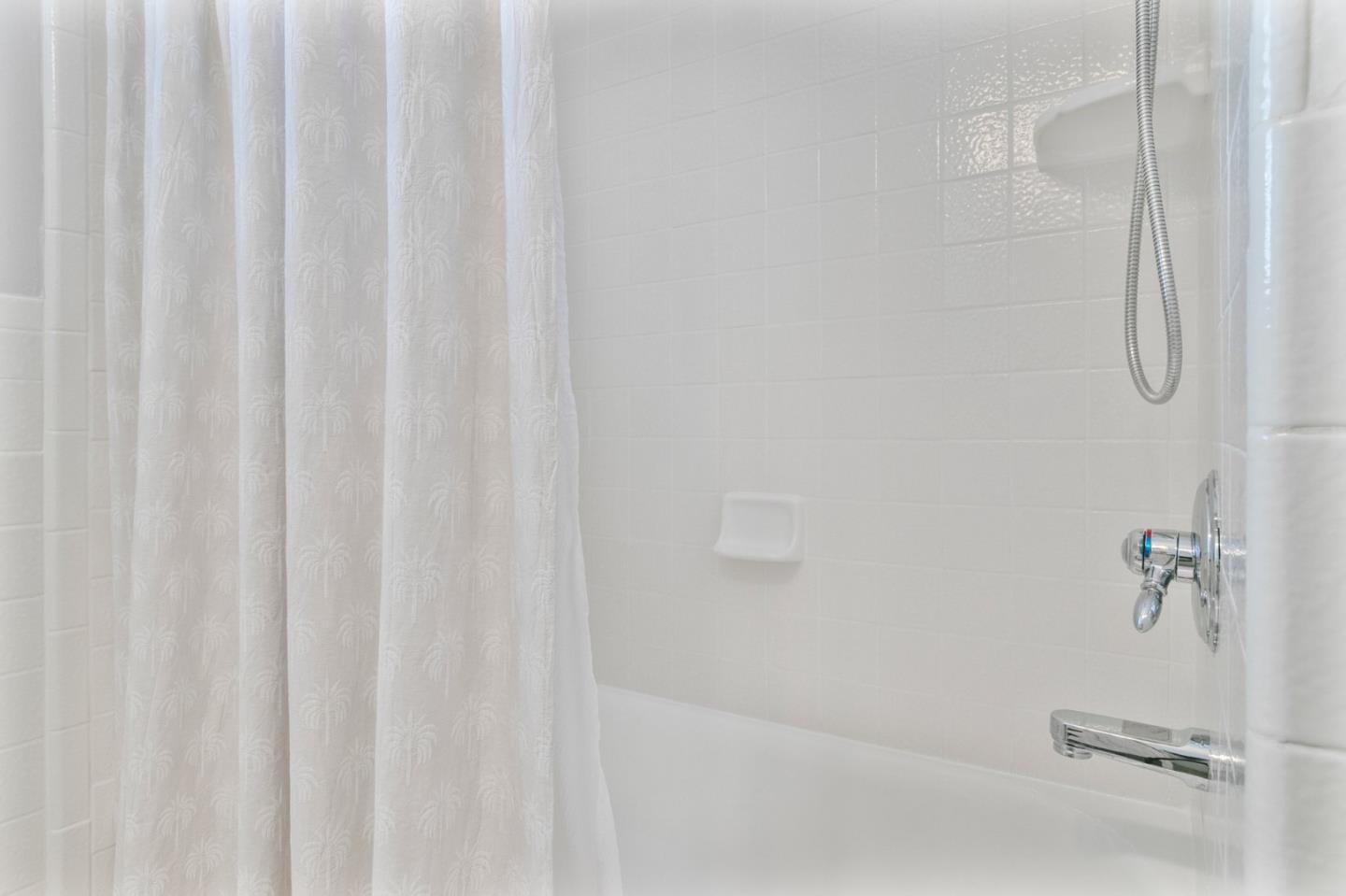Detail Gallery Image 33 of 65 For 141 Knoll Cir, South San Francisco,  CA 94080 - 3 Beds | 2 Baths