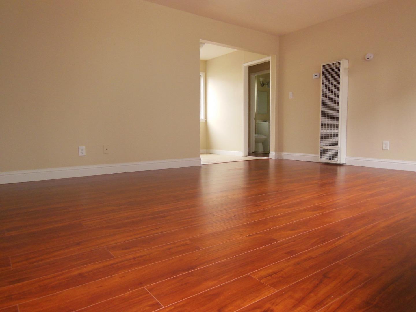 Detail Gallery Image 6 of 10 For 307 Pacific Ave, Redwood City,  CA 94063 - – Beds | – Baths