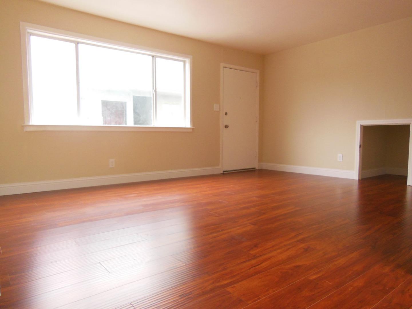 Detail Gallery Image 7 of 10 For 307 Pacific Ave, Redwood City,  CA 94063 - – Beds | – Baths
