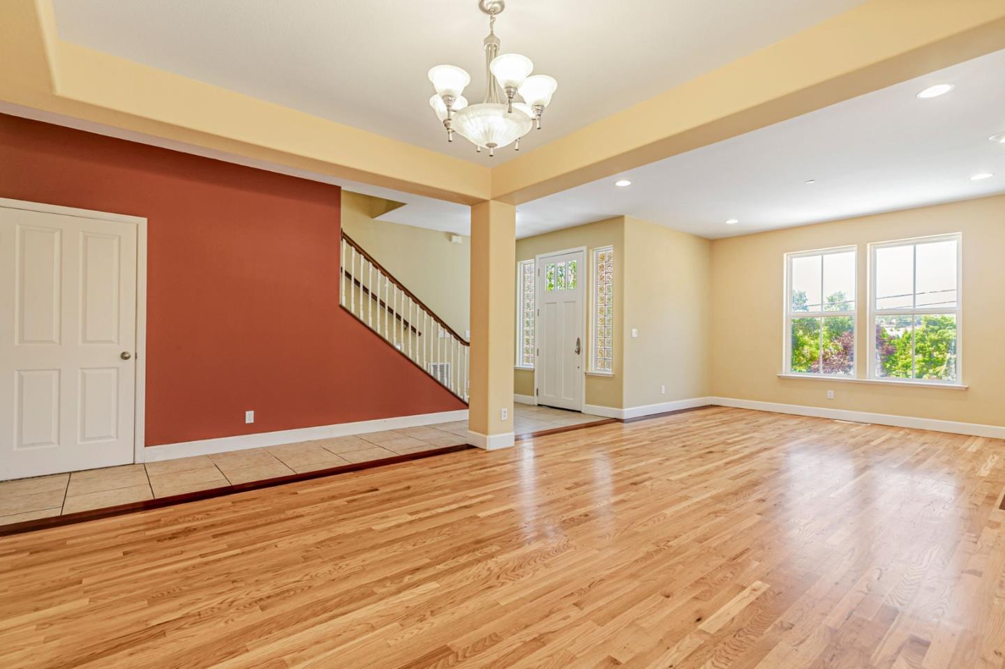 Detail Gallery Image 10 of 62 For 228 N Navarra Dr, Scotts Valley,  CA 95066 - 4 Beds | 3 Baths