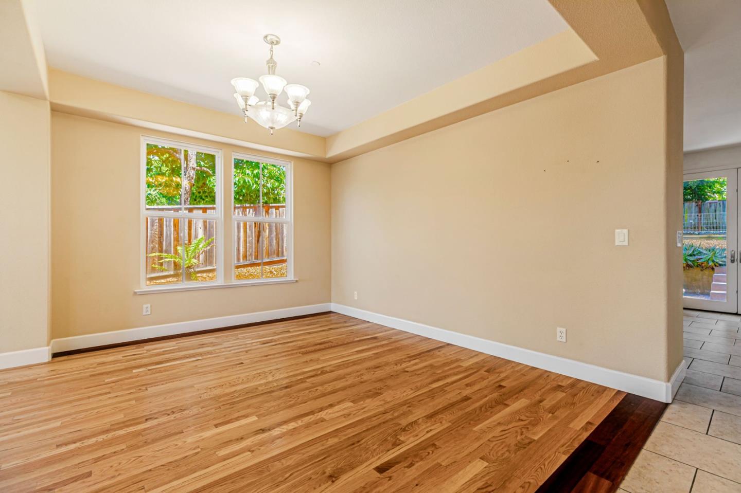 Detail Gallery Image 12 of 62 For 228 N Navarra Dr, Scotts Valley,  CA 95066 - 4 Beds | 3 Baths