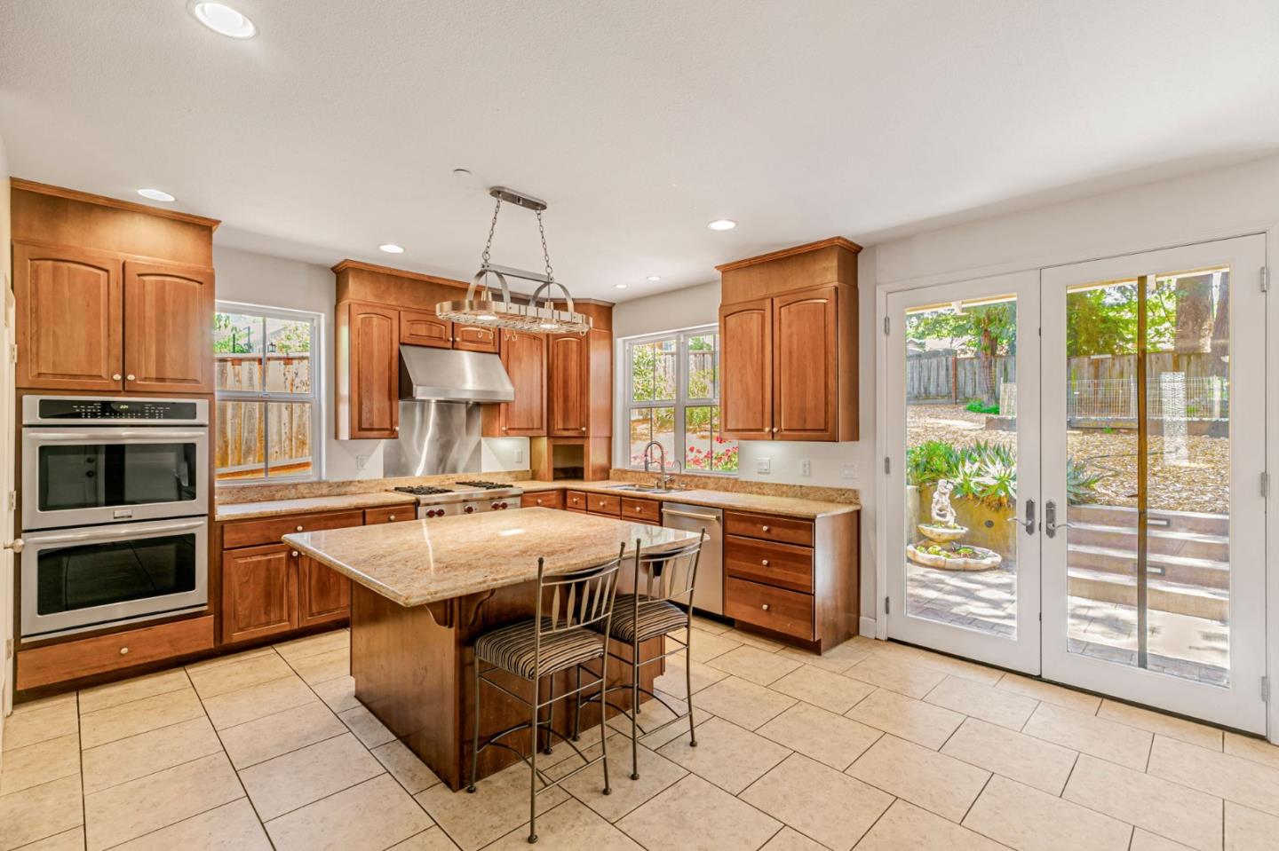 Detail Gallery Image 15 of 62 For 228 N Navarra Dr, Scotts Valley,  CA 95066 - 4 Beds | 3 Baths