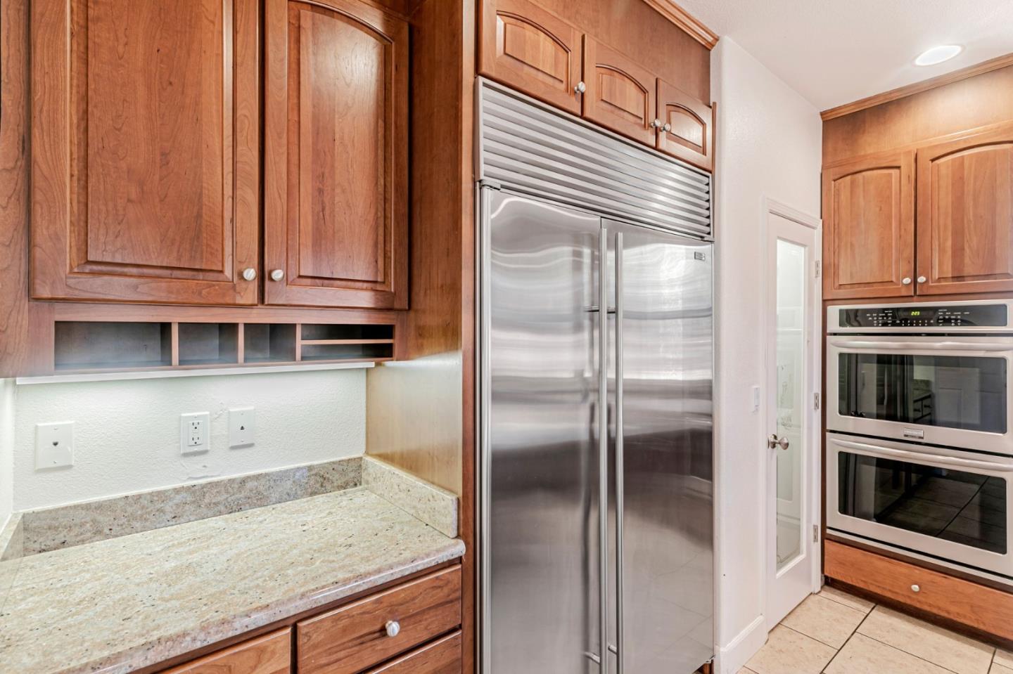 Detail Gallery Image 17 of 62 For 228 N Navarra Dr, Scotts Valley,  CA 95066 - 4 Beds | 3 Baths