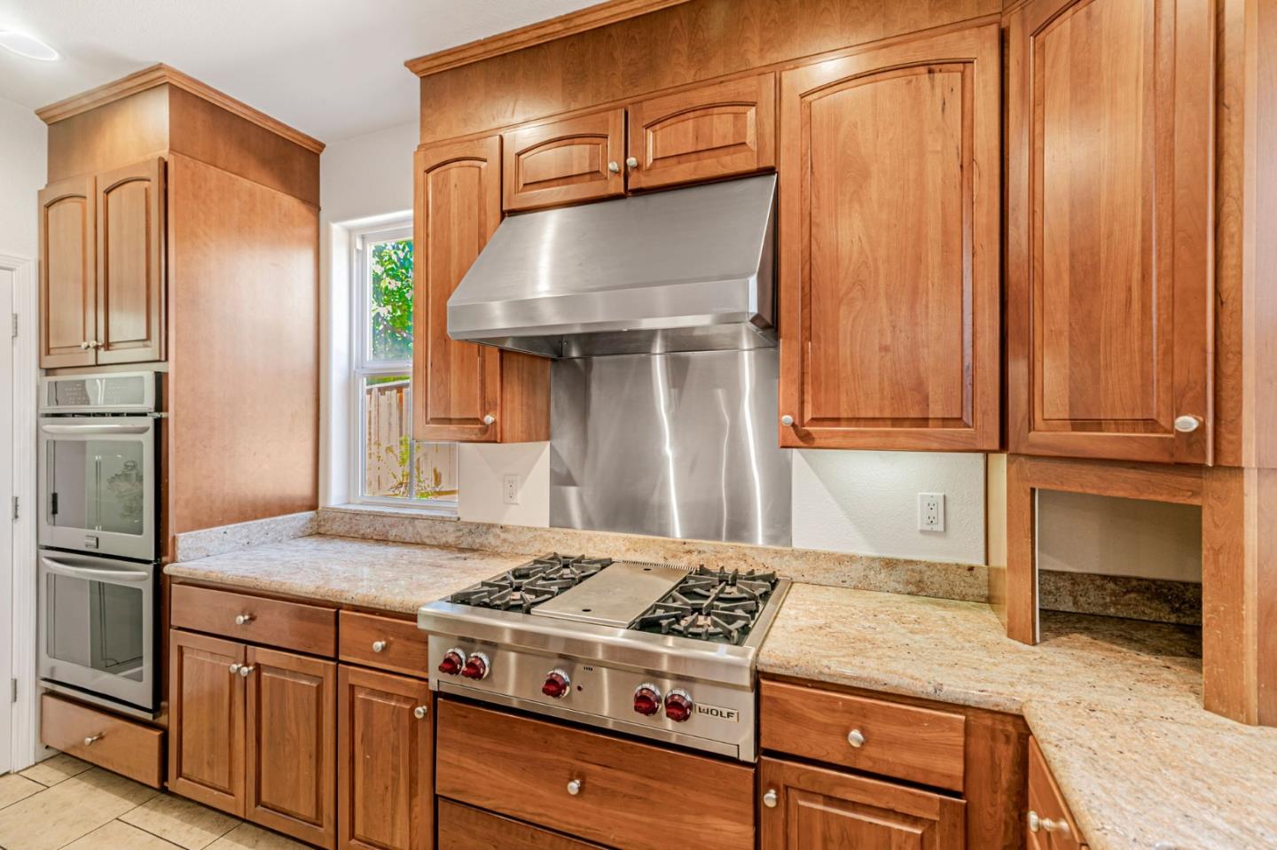 Detail Gallery Image 18 of 62 For 228 N Navarra Dr, Scotts Valley,  CA 95066 - 4 Beds | 3 Baths
