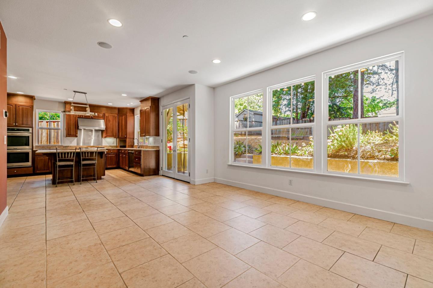 Detail Gallery Image 23 of 62 For 228 N Navarra Dr, Scotts Valley,  CA 95066 - 4 Beds | 3 Baths