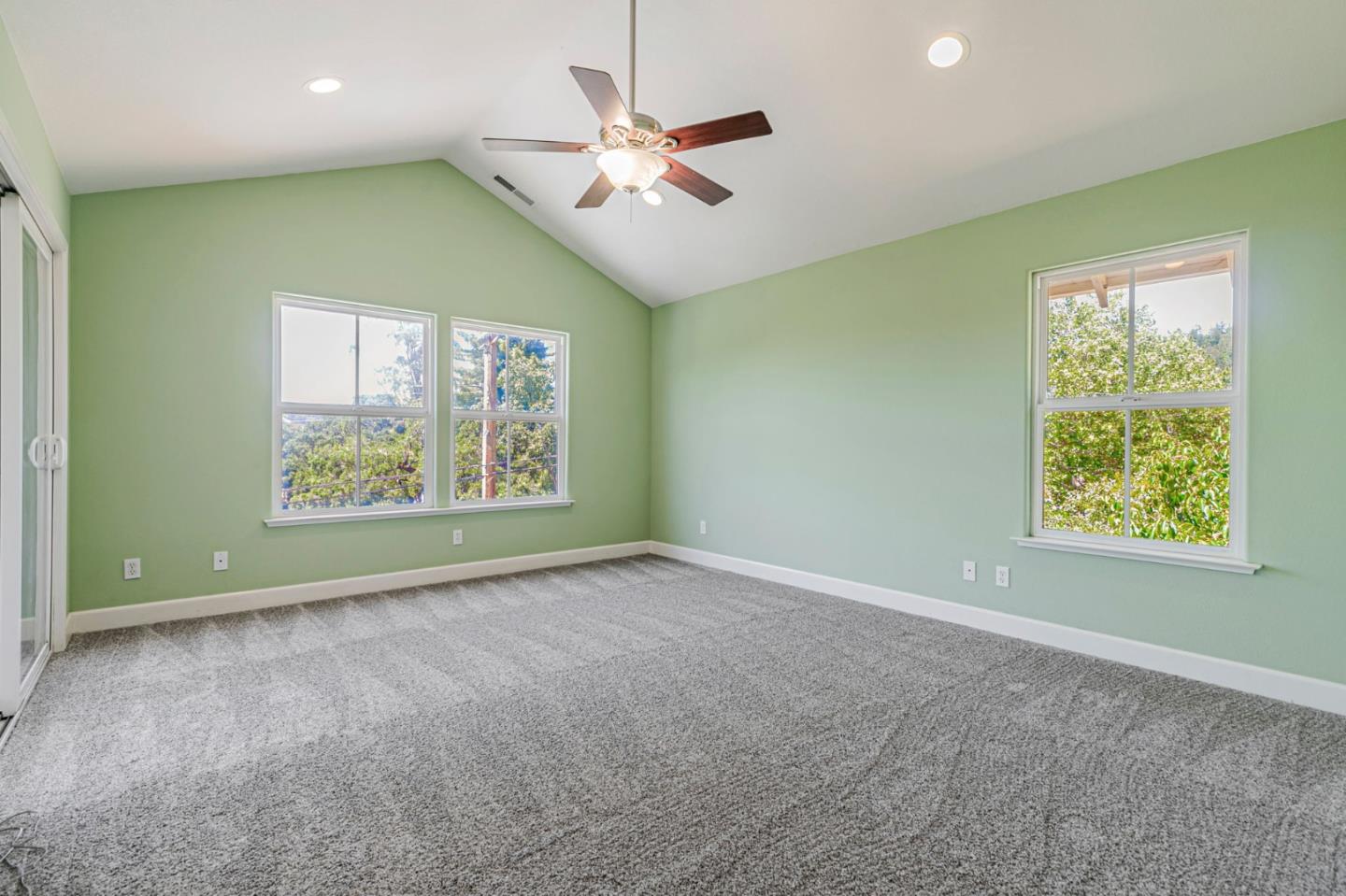 Detail Gallery Image 34 of 62 For 228 N Navarra Dr, Scotts Valley,  CA 95066 - 4 Beds | 3 Baths