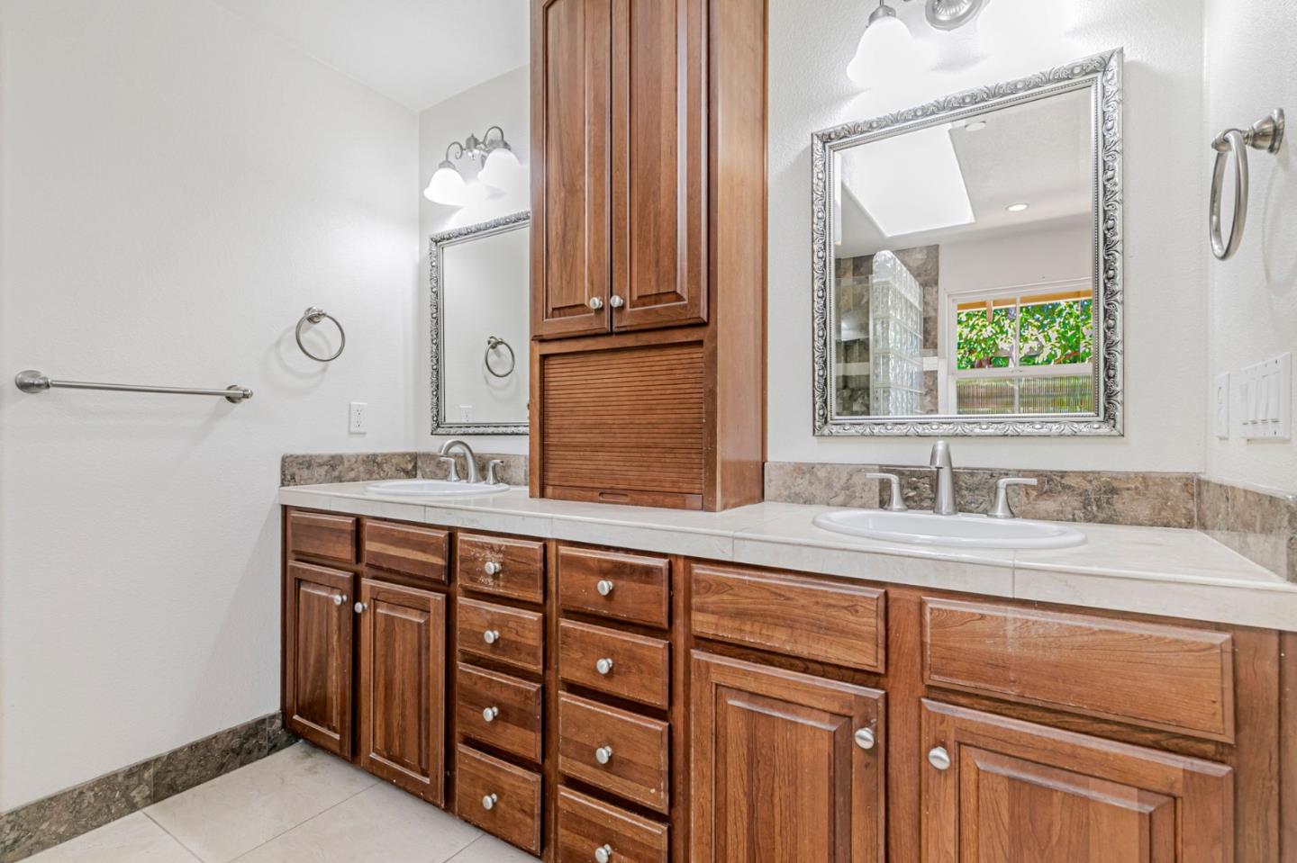 Detail Gallery Image 38 of 62 For 228 N Navarra Dr, Scotts Valley,  CA 95066 - 4 Beds | 3 Baths