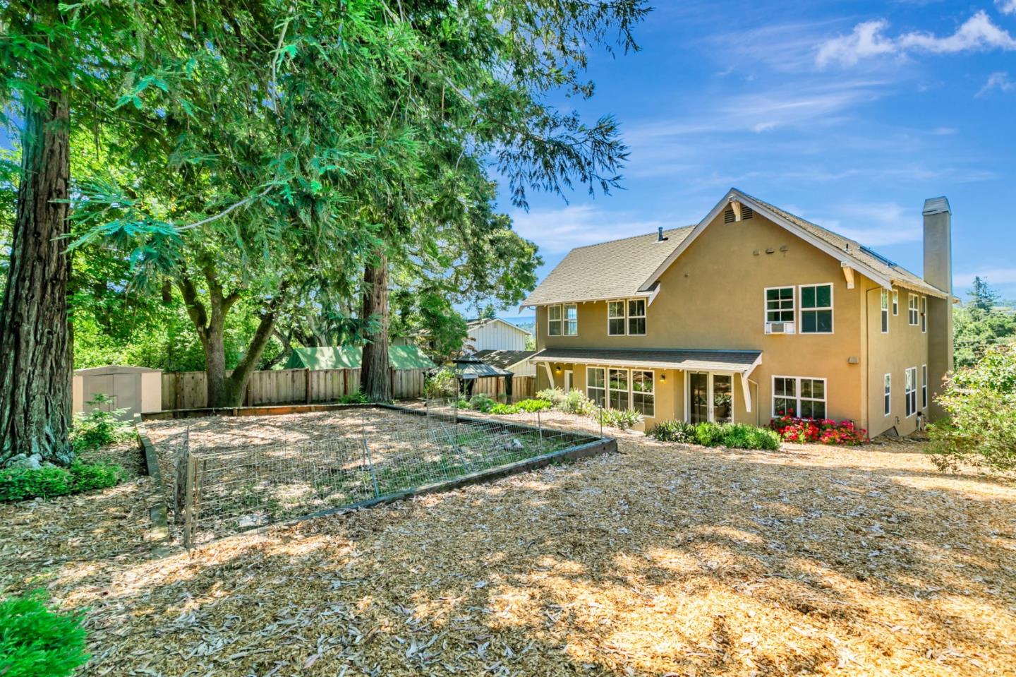Detail Gallery Image 4 of 62 For 228 N Navarra Dr, Scotts Valley,  CA 95066 - 4 Beds | 3 Baths
