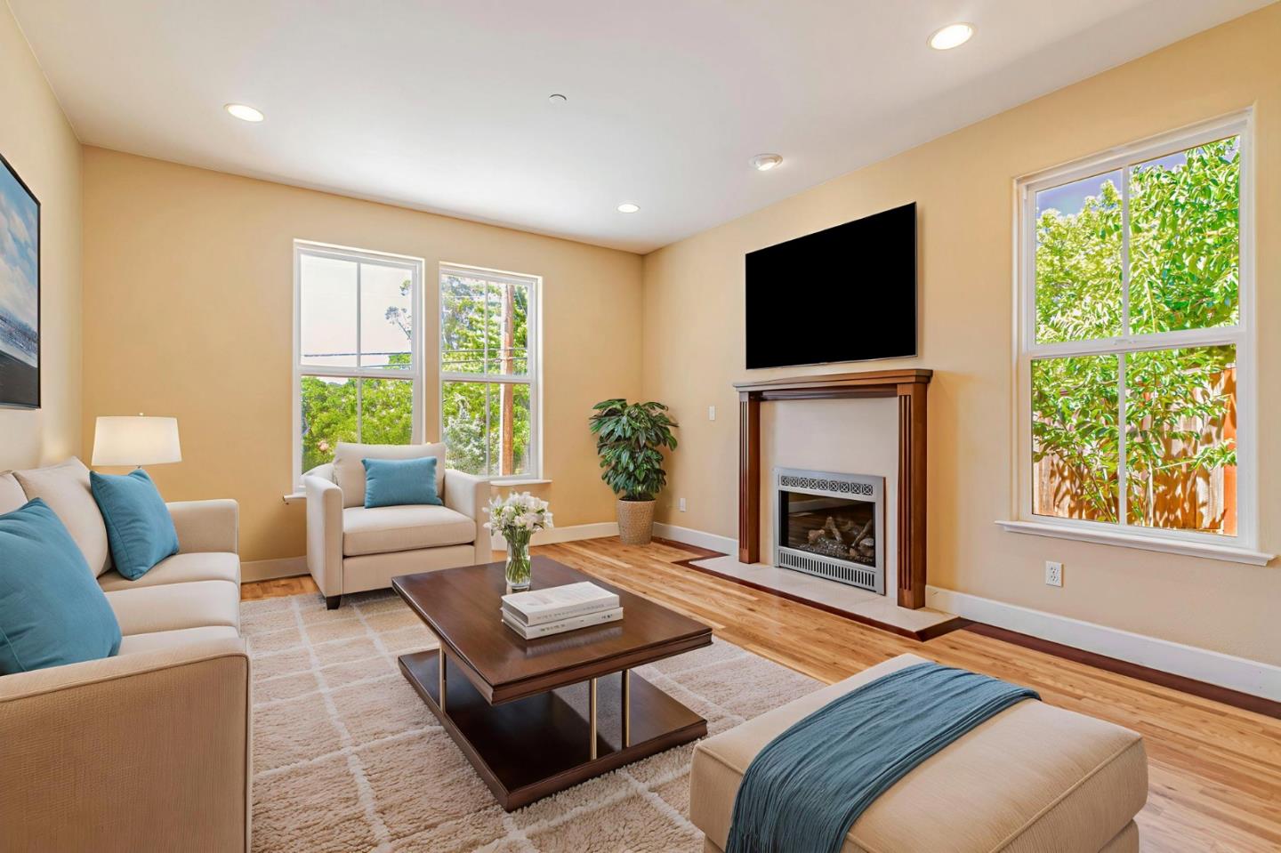 Detail Gallery Image 7 of 62 For 228 N Navarra Dr, Scotts Valley,  CA 95066 - 4 Beds | 3 Baths
