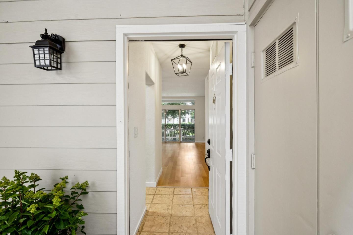 Detail Gallery Image 5 of 33 For 240 Amesport Lndg, Half Moon Bay,  CA 94019 - 2 Beds | 2 Baths