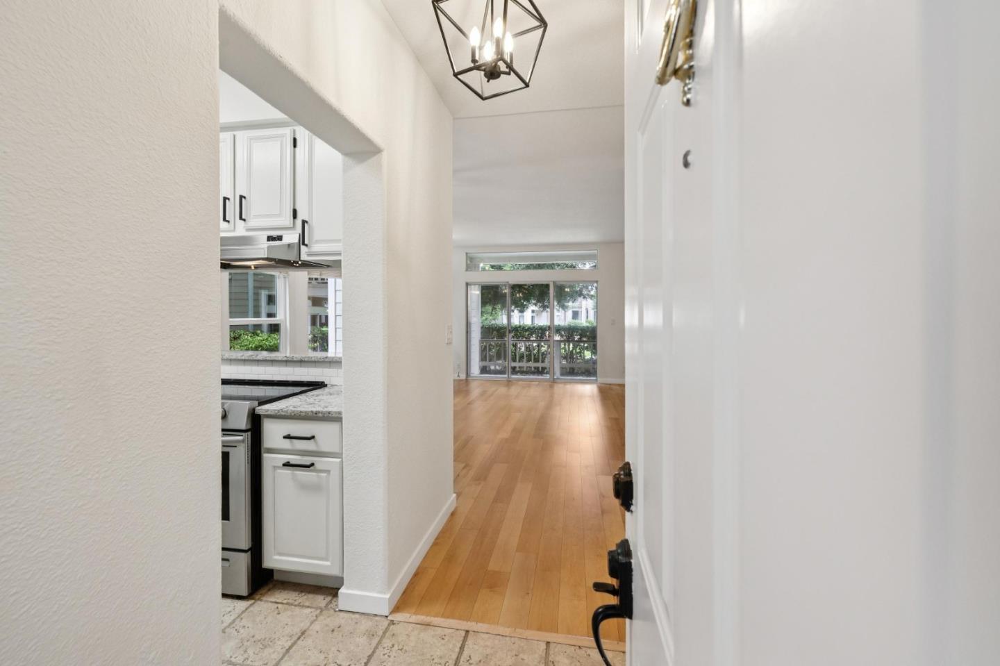Detail Gallery Image 6 of 33 For 240 Amesport Lndg, Half Moon Bay,  CA 94019 - 2 Beds | 2 Baths