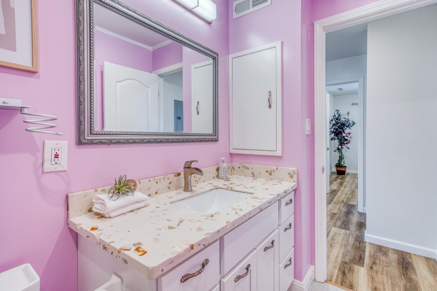 Detail Gallery Image 21 of 67 For 3601 Figueroa Dr, San Leandro,  CA 94578 - 5 Beds | 4/1 Baths