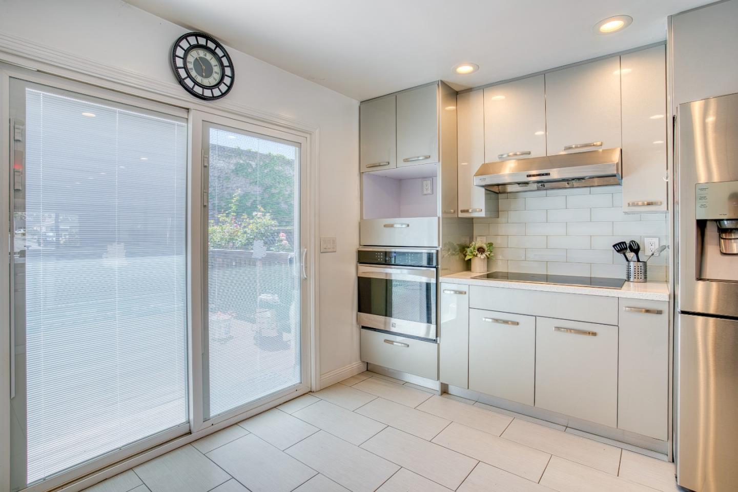 Detail Gallery Image 9 of 67 For 3601 Figueroa Dr, San Leandro,  CA 94578 - 5 Beds | 4/1 Baths