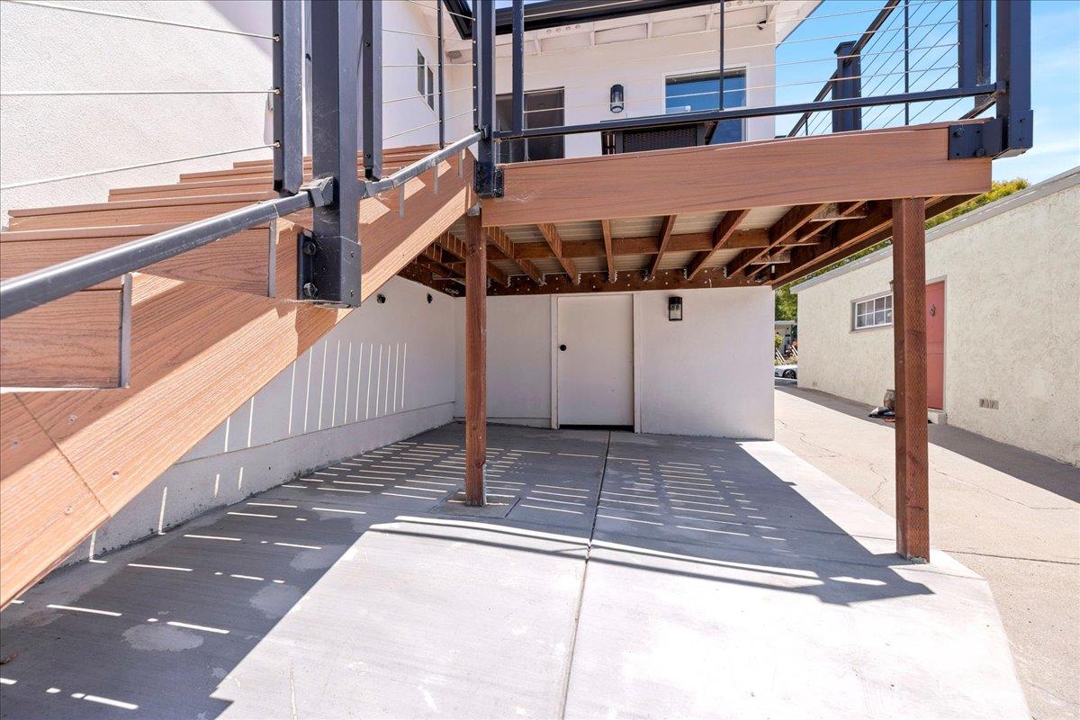 Detail Gallery Image 33 of 45 For 19087 Mayberry Dr, Castro Valley,  CA 94546 - 3 Beds | 2 Baths