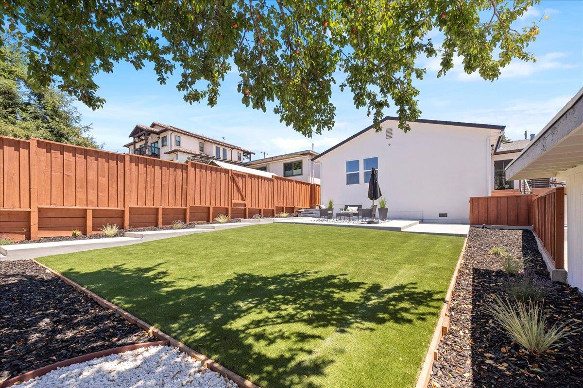 Detail Gallery Image 41 of 45 For 19087 Mayberry Dr, Castro Valley,  CA 94546 - 3 Beds | 2 Baths