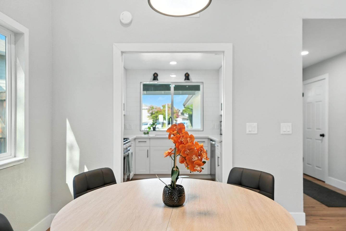 Detail Gallery Image 16 of 46 For 1190 Rio Norte Way, Sacramento,  CA 95834 - 2 Beds | 2 Baths