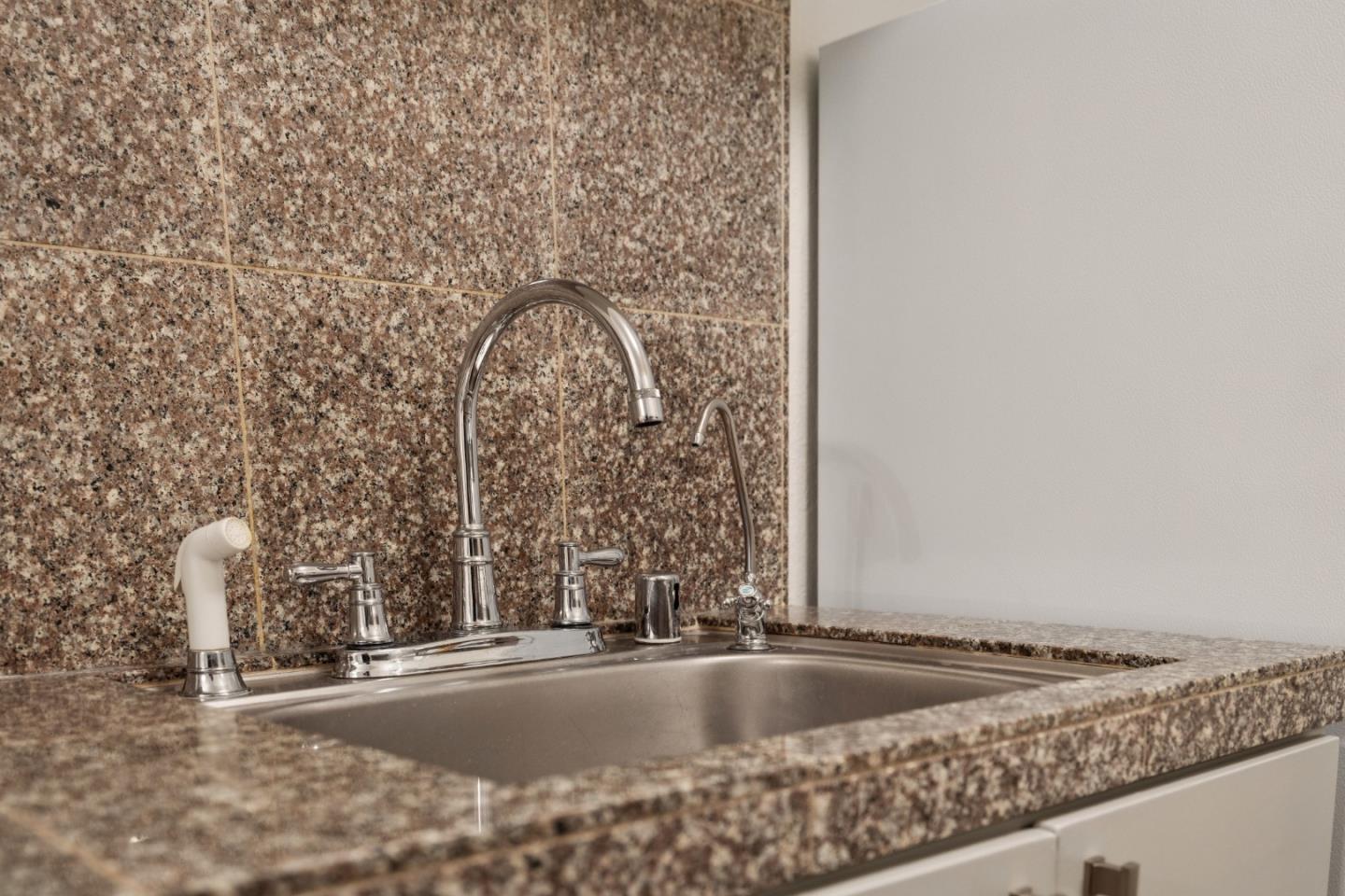 Detail Gallery Image 15 of 32 For 415 Piccadilly Pl #3,  San Bruno,  CA 94066 - 2 Beds | 1 Baths